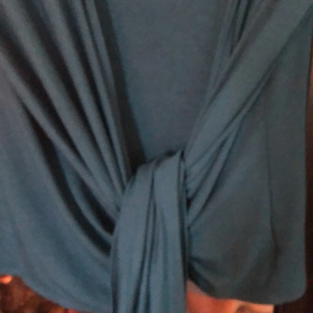 Blue green wrap you can wear 10 different ways size medium